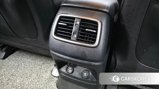 Kia The New Sorento id 4658361 из Кореи 27