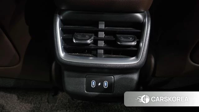 Hyundai Grandeur Hybrid (GN7) id 4753668 из Кореи 27