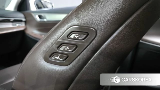 Hyundai The New Grandeur IG id 4203132 из Кореи 27