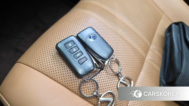 Lexus RX450h 4th generation id 4482966 из Кореи 27