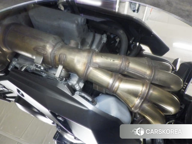 Suzuki GSX-S1000S Katana id 3947224 из Японии 27