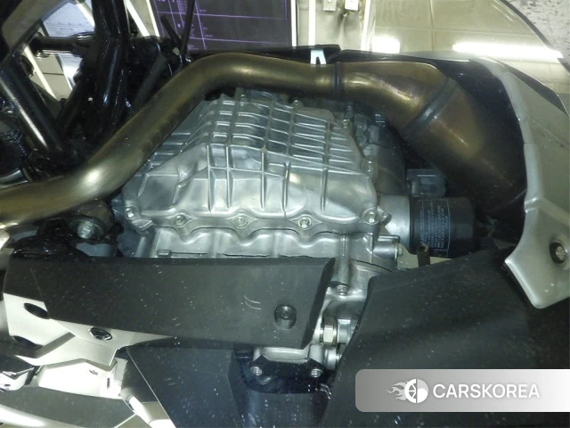 Honda X-ADV 750 id 4184952 из Японии 27