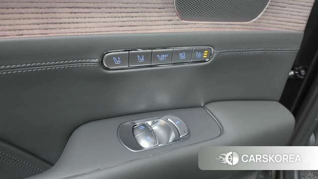 Genesis G90 (RS4) id 4248285 из Кореи 28