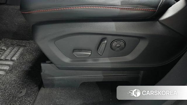 Ford Explorer 6th Generation id 4329469 из Кореи 28