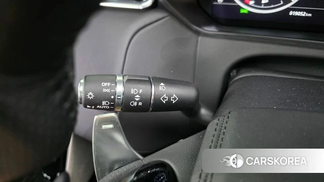 Land Rover Range Rover Velar id 4446892 из Кореи 28