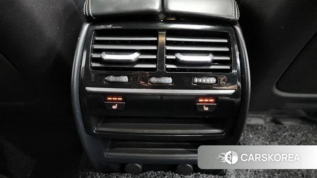 BMW 5 Series (G30) id 4417278 из Кореи 28