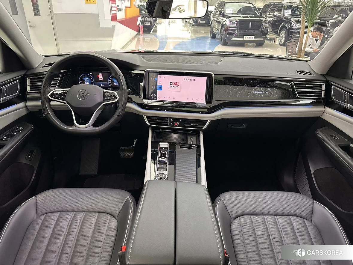 Volkswagen Tourang id 4479836 из Китая 28