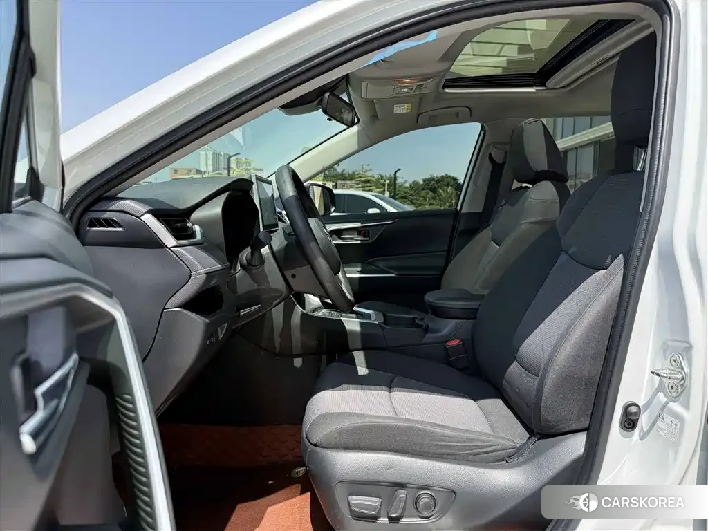 Toyota RAV4 id 4680612 из Китая 28