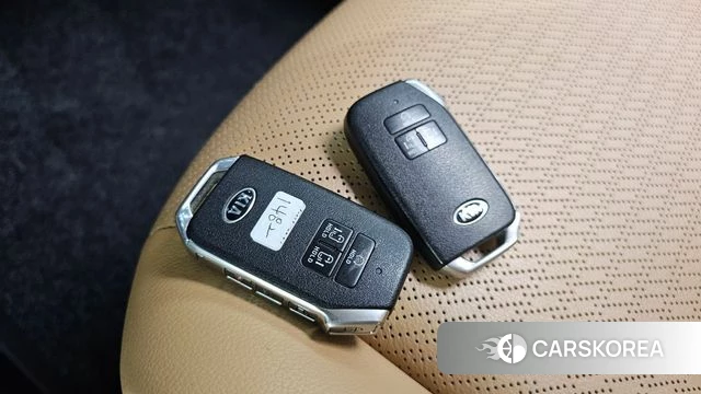 Kia Carnival 4th generation id 4625475 из Кореи 28