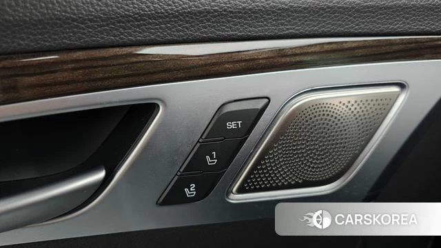 Genesis G80 id 4317920 из Кореи 28