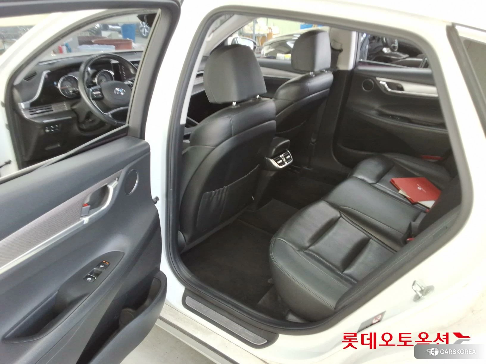 Hyundai Grandeur id 4289456 из Кореи 28