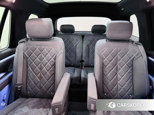 Weilai ES8 id 3920530 из Китая 28