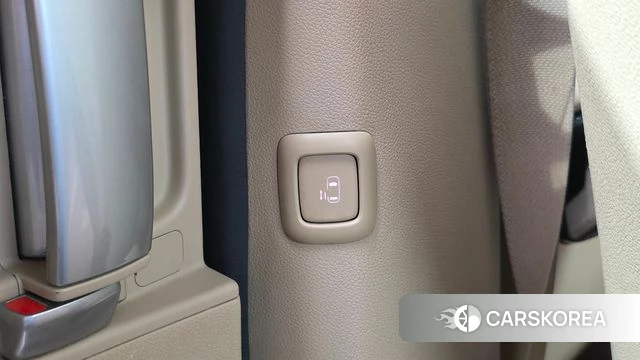 Kia The New Carnival id 4435631 из Кореи 28