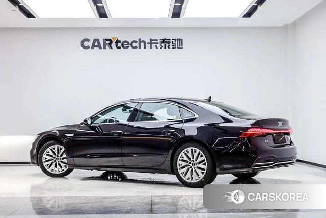 Audi A7L id 4278725 из Китая 28