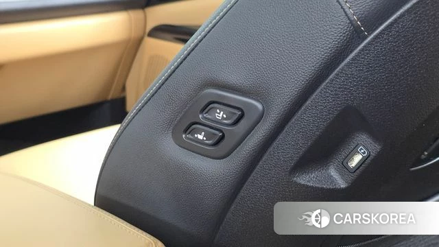 Kia Carnival 4th generation id 4542341 из Кореи 28