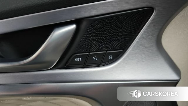 Genesis G70 id 4411014 из Кореи 28