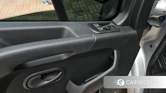 Renault Korea (Samsung) Master id 4872711 из Кореи 28