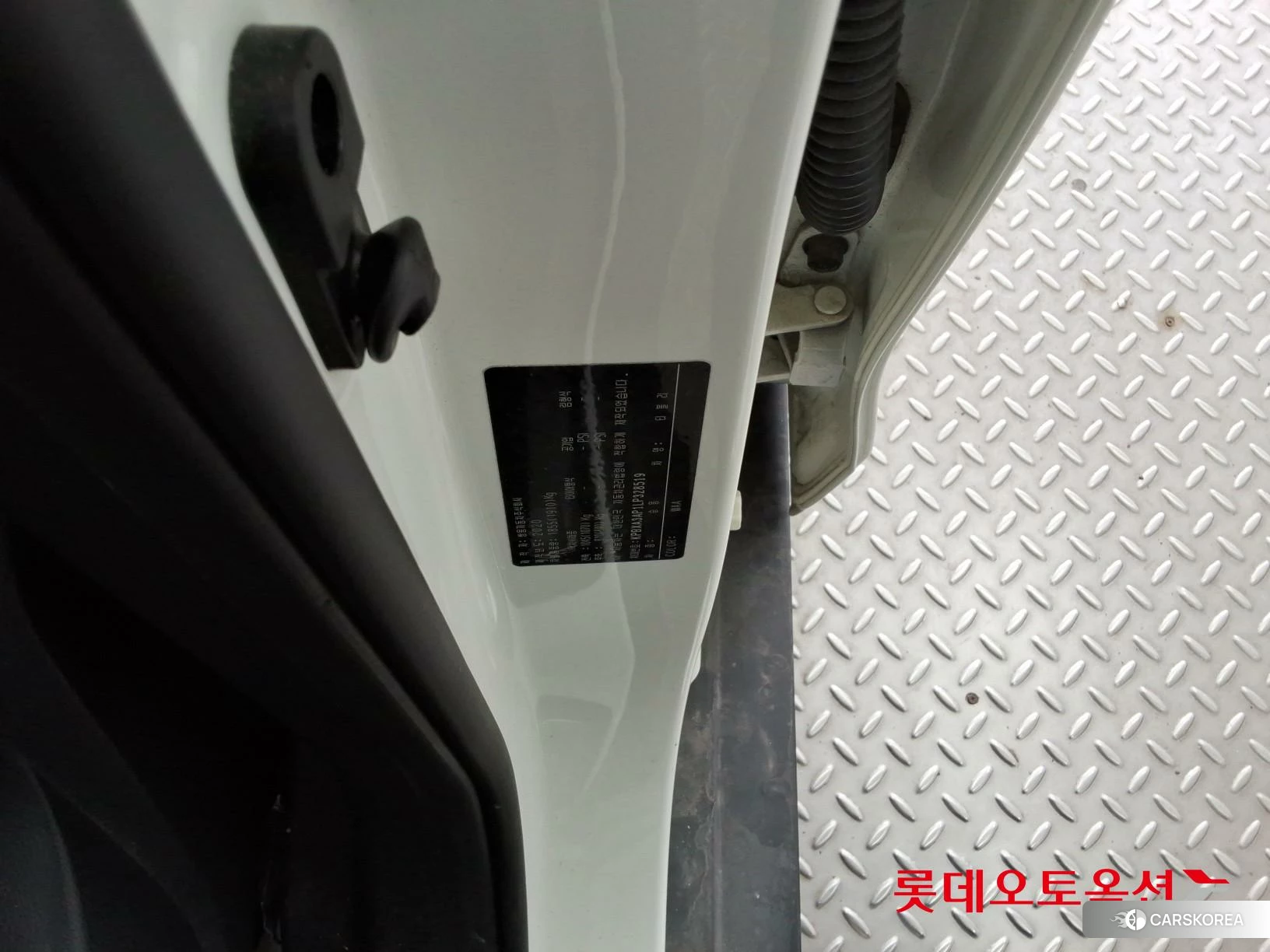 SsangYong Tivoli id 3869458 из Кореи 28