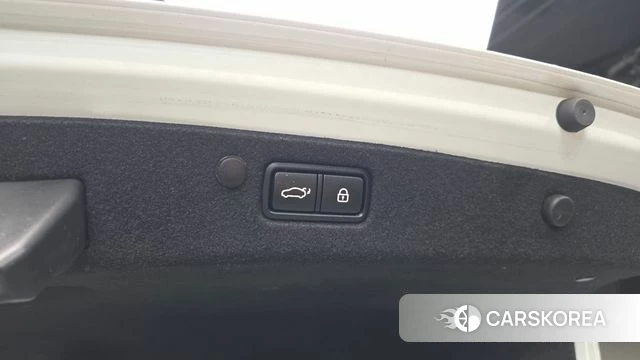 Hyundai The New Grandeur IG id 4774996 из Кореи 28