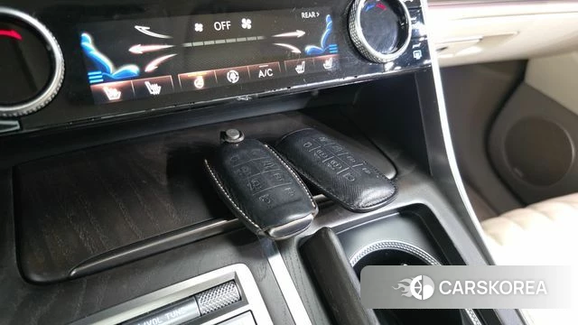 Genesis GV80 id 4344888 из Кореи 28