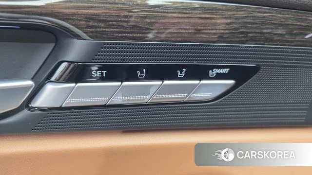 Genesis G90 id 4389626 из Кореи 28