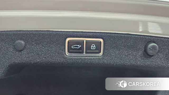 Hyundai Grandeur Hybrid (GN7) id 4566079 из Кореи 28