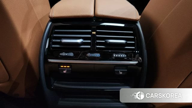 BMW 5 Series (G30) id 4397930 из Кореи 28