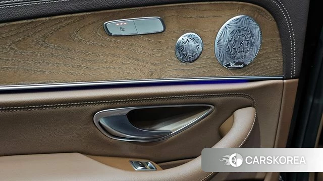 Mercedes-Benz E-Class W213 id 4633318 из Кореи 28