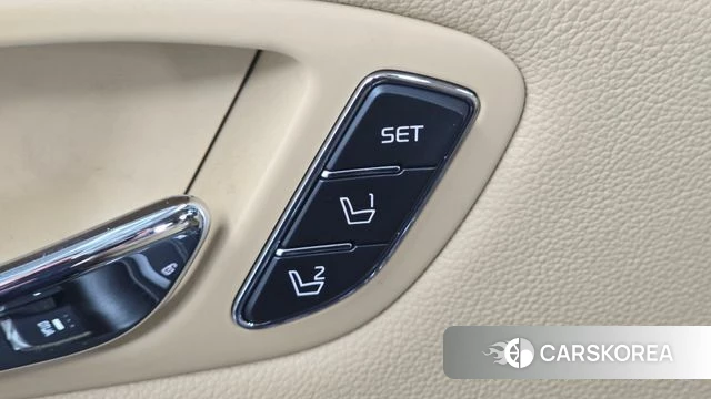 Kia The New Carnival id 4637808 из Кореи 28