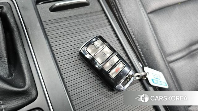 Kia The New Sorento id 4574374 из Кореи 28