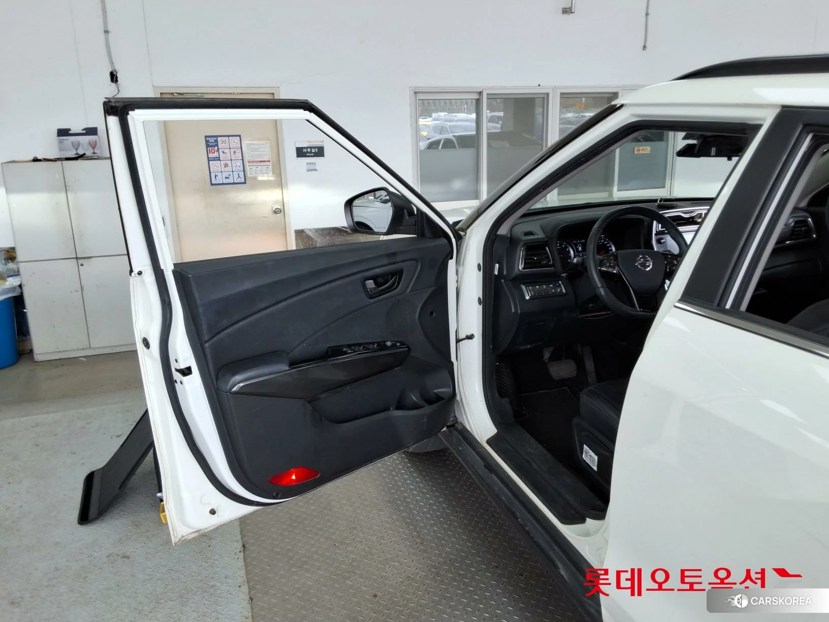 SsangYong Tivoli id 3869466 из Кореи 28