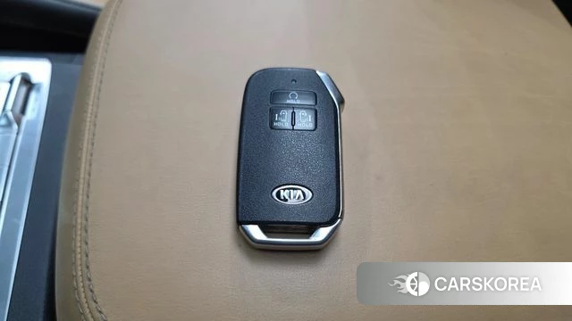 Kia Carnival 4th generation id 4836280 из Кореи 28