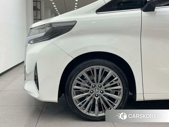 Toyota Elfa id 4265709 из Китая 28