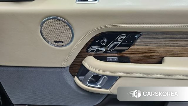 Land Rover Range Rover 4th Generation id 4657384 из Кореи 28