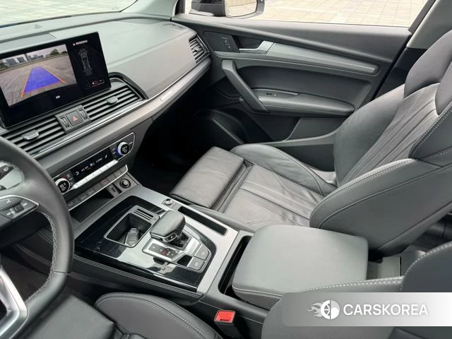 Audi Q5L id 4272704 из Китая 28
