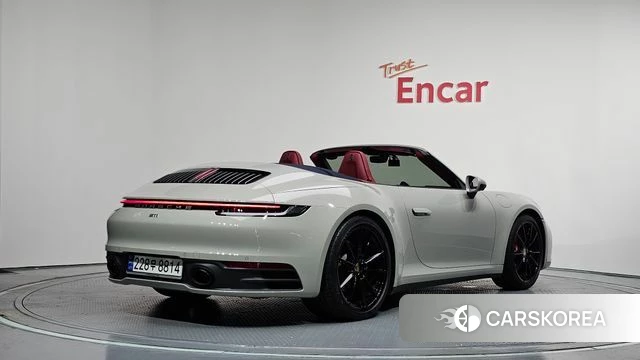 Porsche 911(992) id 4640627 из Кореи 28