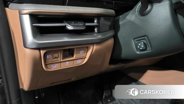 Hyundai Grandeur Hybrid (GN7) id 4354474 из Кореи 28