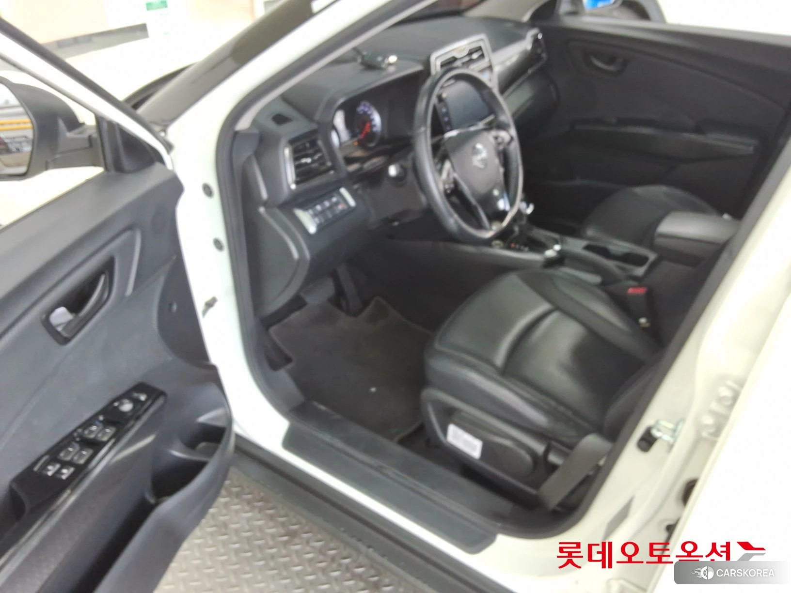 SsangYong Tivoli id 3869471 из Кореи 28