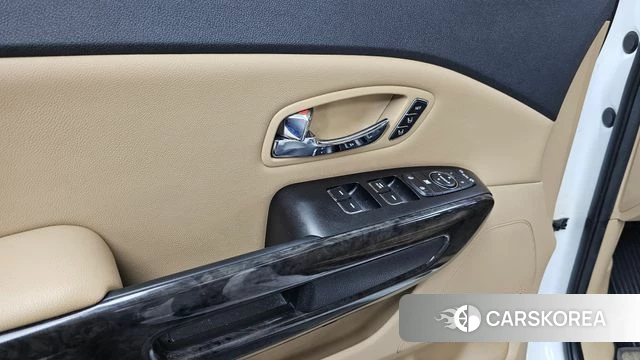 Kia The New Carnival id 4543235 из Кореи 28