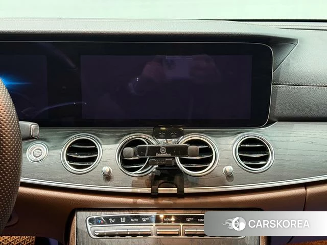 Mercedes-Benz E-class id 4290694 из Китая 28