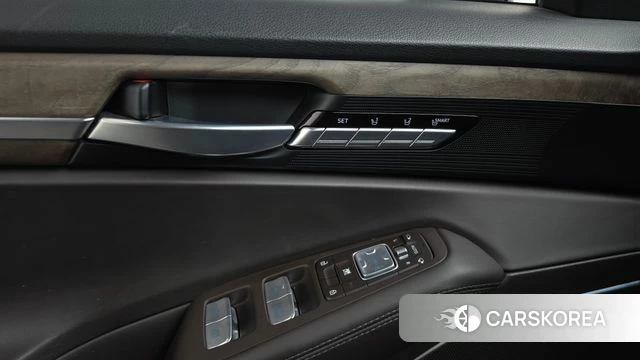 Genesis G90 id 4677276 из Кореи 28