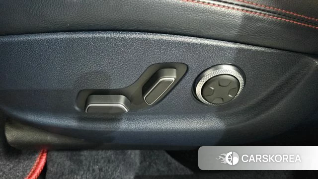 Genesis GV70 id 4609487 из Кореи 28