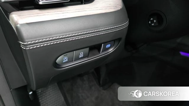 Genesis G90 (RS4) id 4354455 из Кореи 28