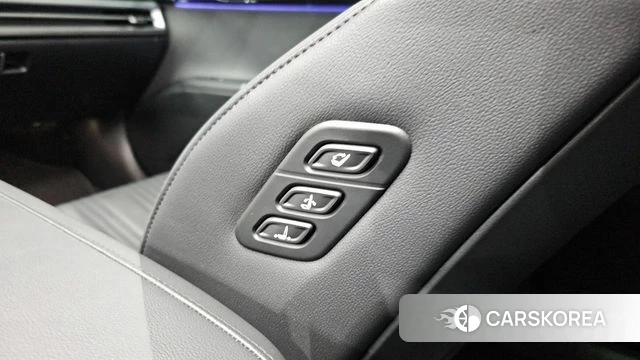 Hyundai Grandeur (GN7) id 4421483 из Кореи 28
