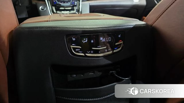 Cadillac Escalade id 4677994 из Кореи 28