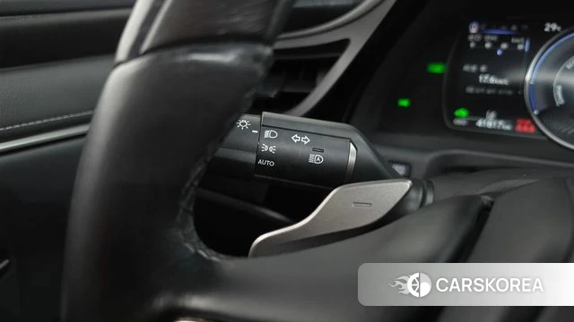 Lexus ES300h 7th generation id 4656446 из Кореи 28