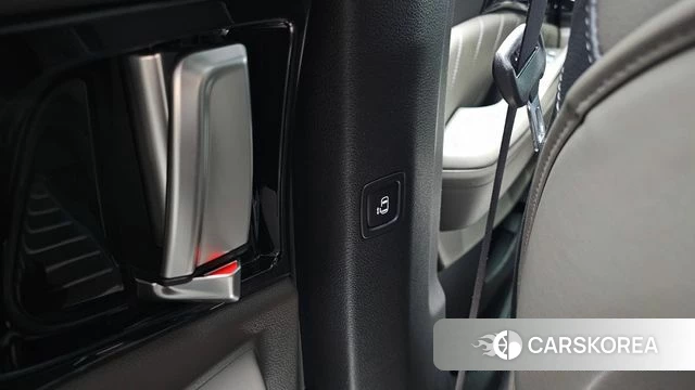 Kia The New Carnival 4th Generation id 4749110 из Кореи 28