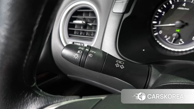 Infiniti QX60 id 4496736 из Кореи 28