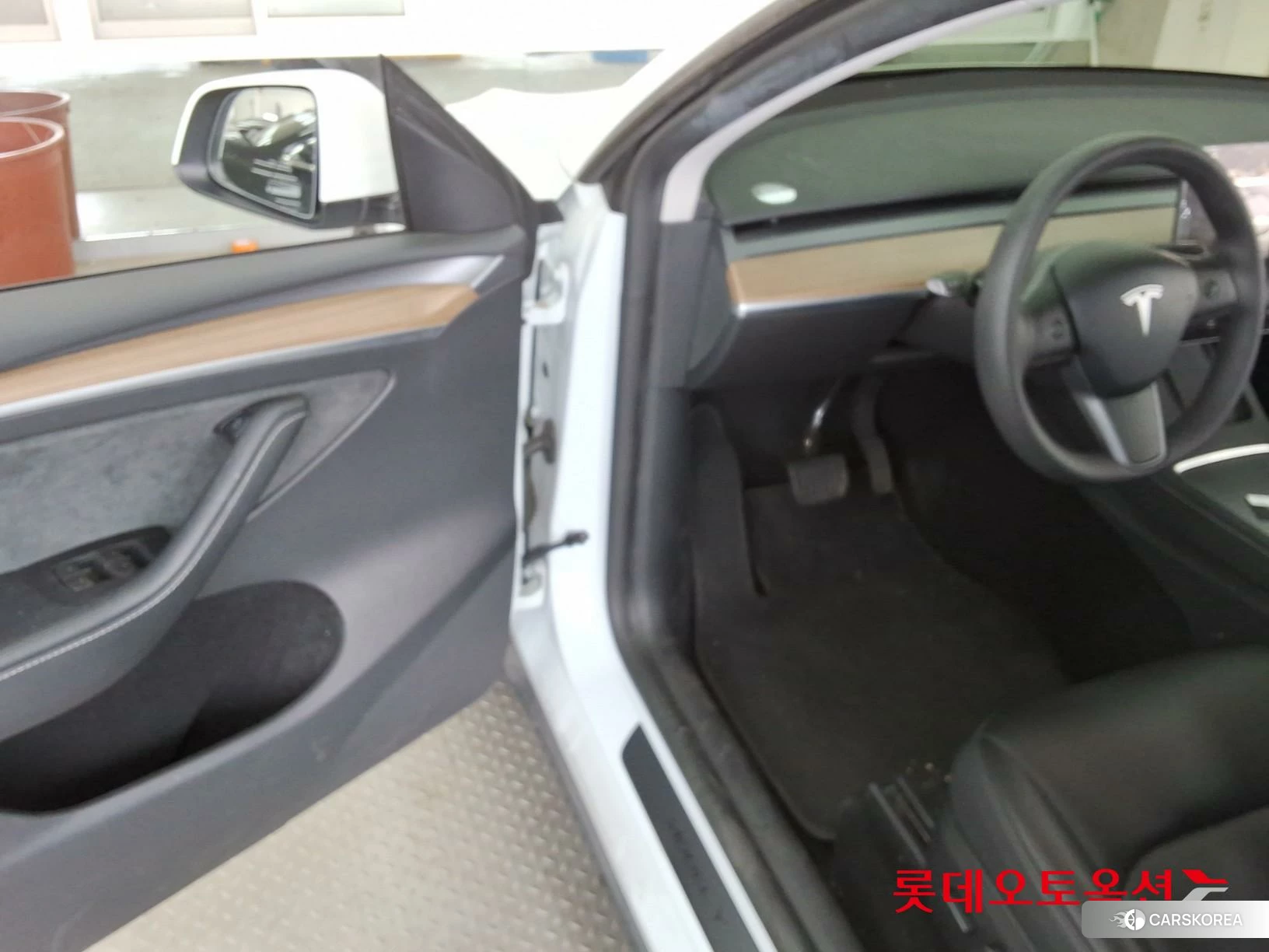 Tesla Model Y RWD id 3888283 из Кореи 28