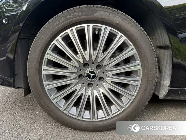 Mercedes-Benz E-class id 4314426 из Китая 28